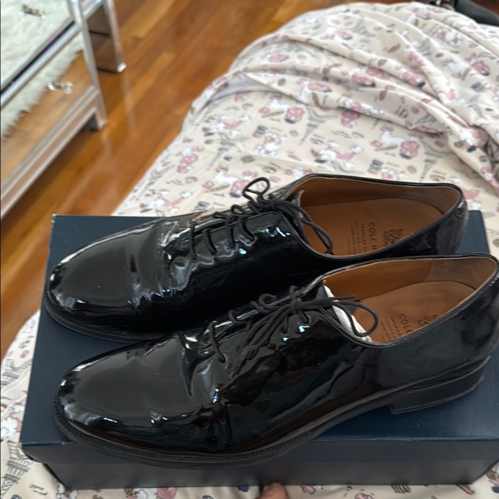 EUC Cole Haan Black Dress Oxfords